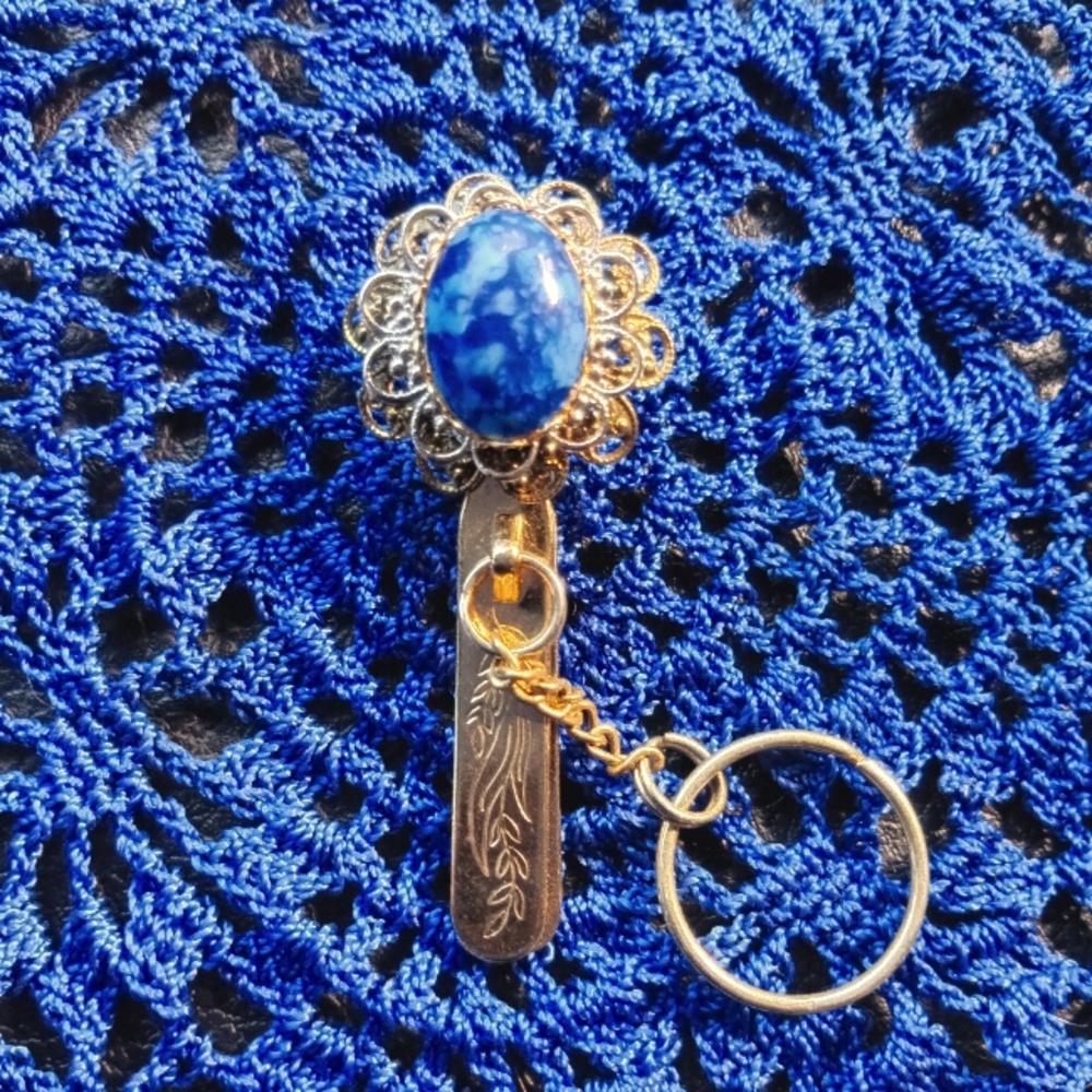 PRE LOVED VINTAGE KINGS KEY FINDER